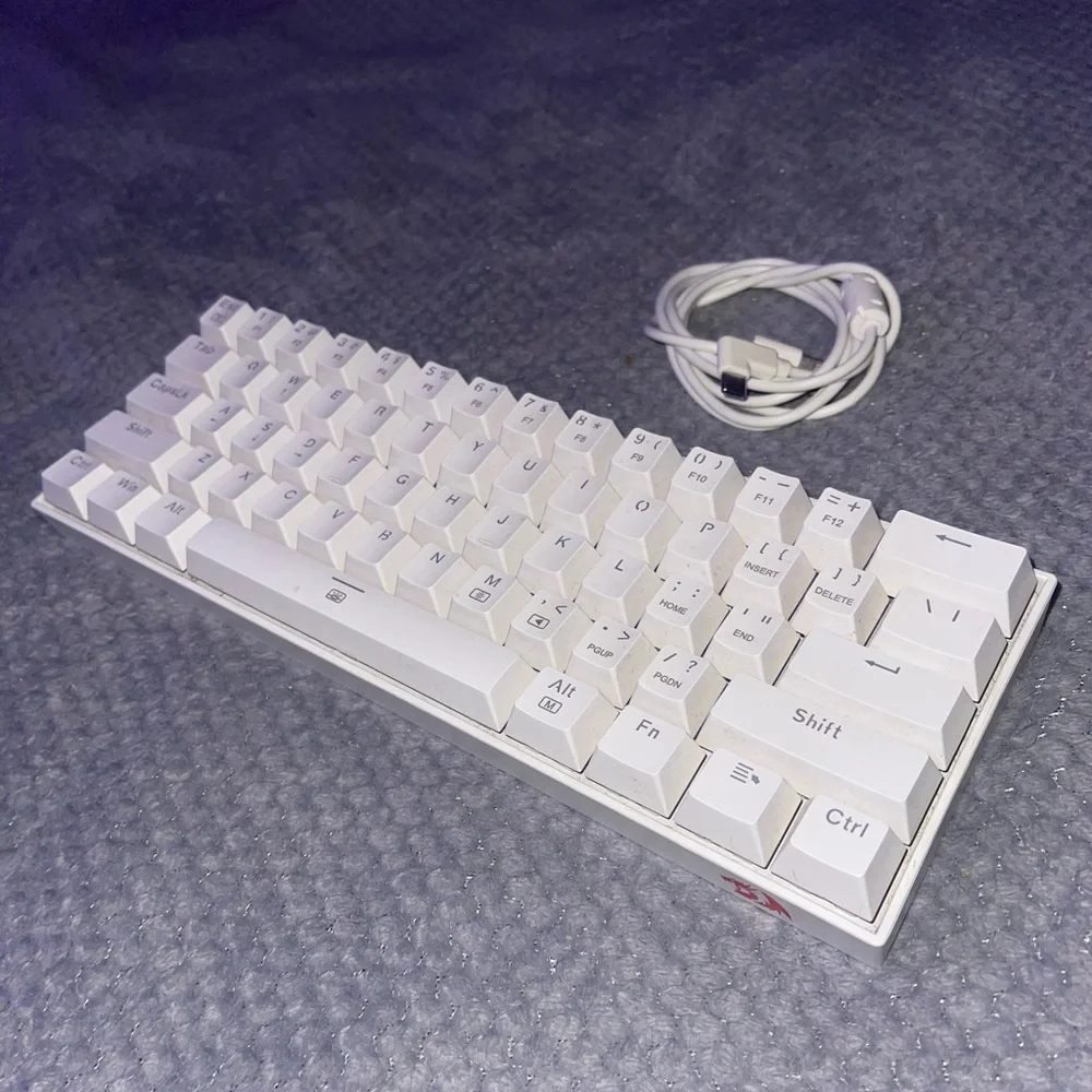 White keyboard and Mouse